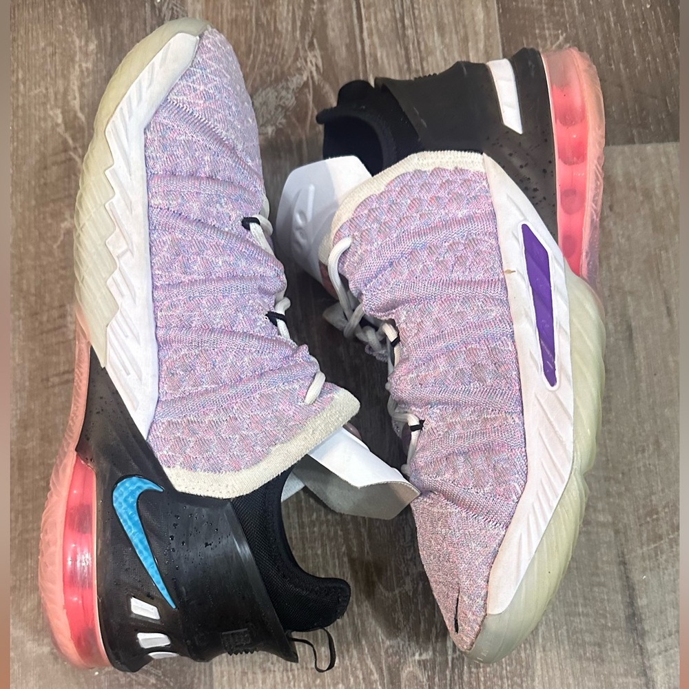 Nike Lebron XVIII Graffiti Basketball Sneakers 2021” #CW2760-900 - Picture 12 of 15